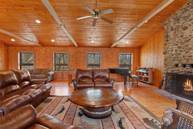 W4315 BROWN DEER COURT, Redgranite, WI 54970