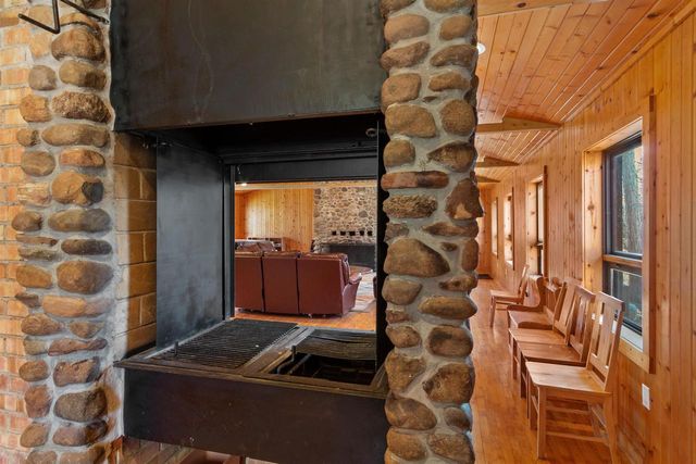 W4315 BROWN DEER COURT, Redgranite, WI 54970