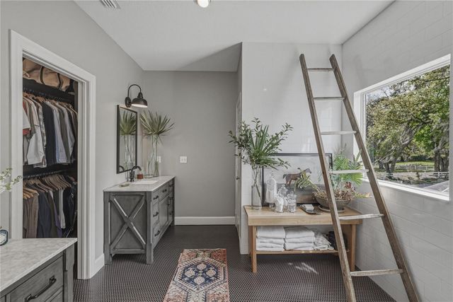 34428 MISSION VALLEY DRIVE, Dade City, FL 33525