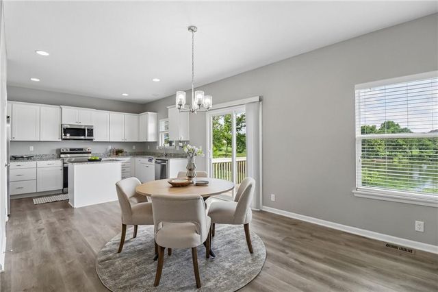 700 Pampas Street, Pleasant Hill, MO 64080