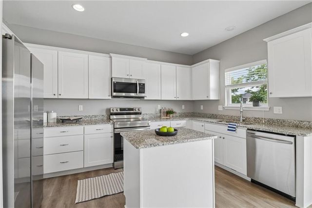 700 Pampas Street, Pleasant Hill, MO 64080