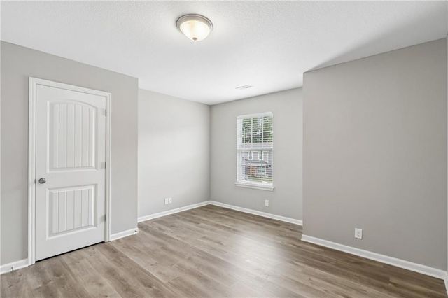 700 Pampas Street, Pleasant Hill, MO 64080