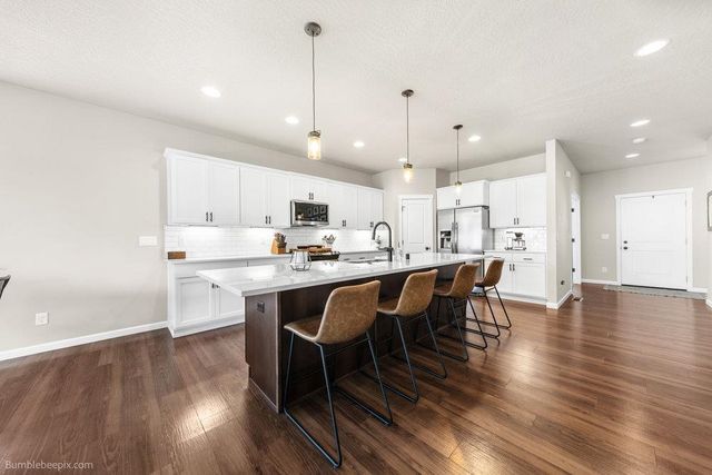 19810 E Snake River Ave, Liberty Lake, WA 99016