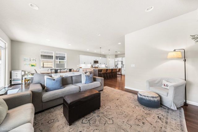 19810 E Snake River Ave, Liberty Lake, WA 99016