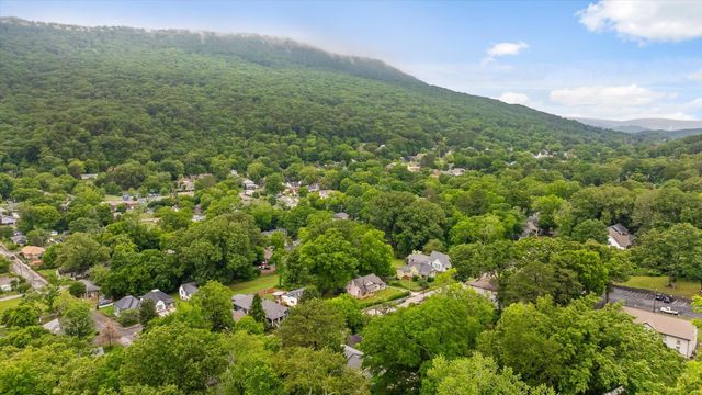 5010 Tennessee Avenue, Chattanooga, TN 37409