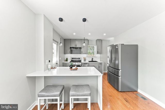 3700 SCHOOL LN, Drexel Hill, PA 19026