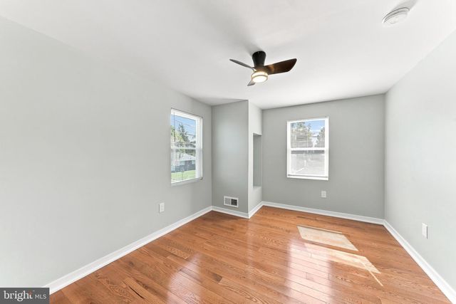 3700 SCHOOL LN, Drexel Hill, PA 19026