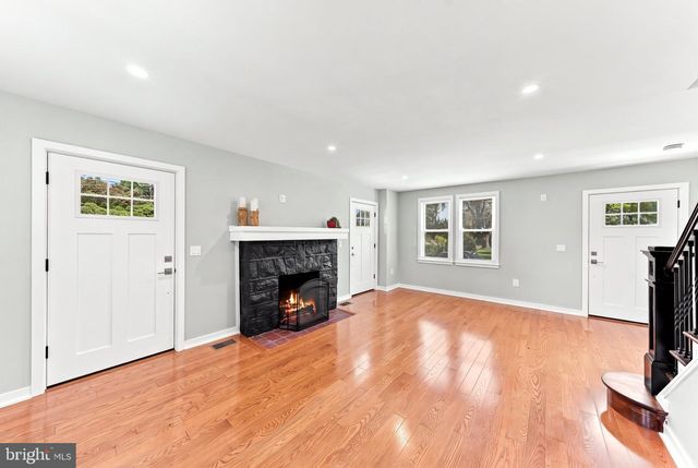 3700 SCHOOL LN, Drexel Hill, PA 19026