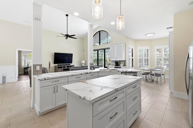 15613 Bent Creek Road, Wellington, FL 33414
