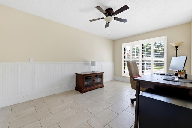 15613 Bent Creek Road, Wellington, FL 33414