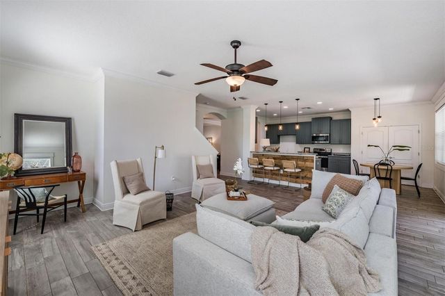 211 N MATANZAS AVENUE, Tampa, FL 33609