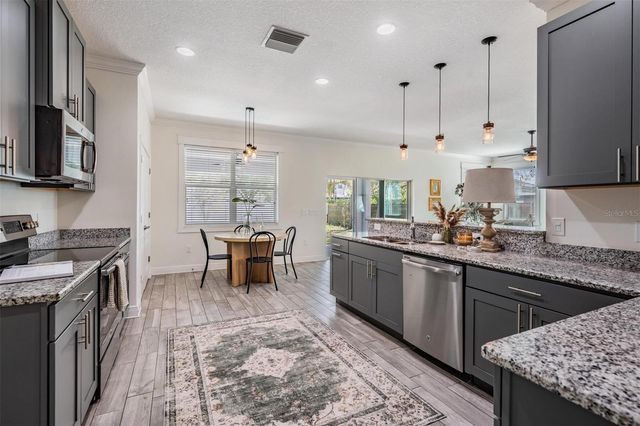 211 N MATANZAS AVENUE, Tampa, FL 33609