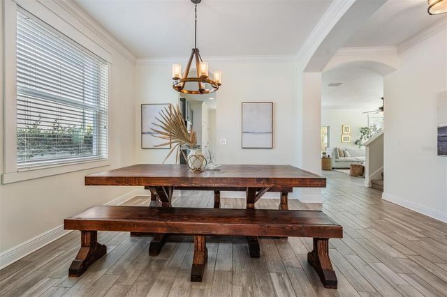 211 N MATANZAS AVENUE, Tampa, FL 33609