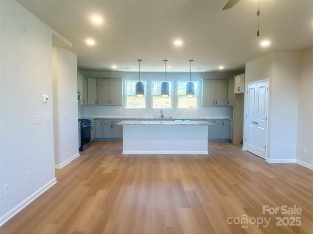 246 Ferebee Place BRX0072, Charlotte, NC 28213