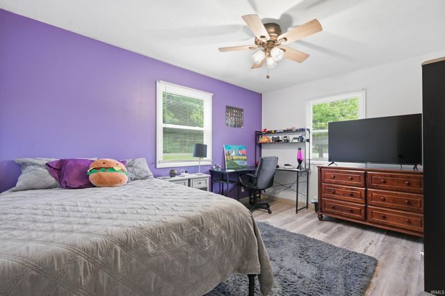 2904 W Moore Road, Muncie, IN 47304