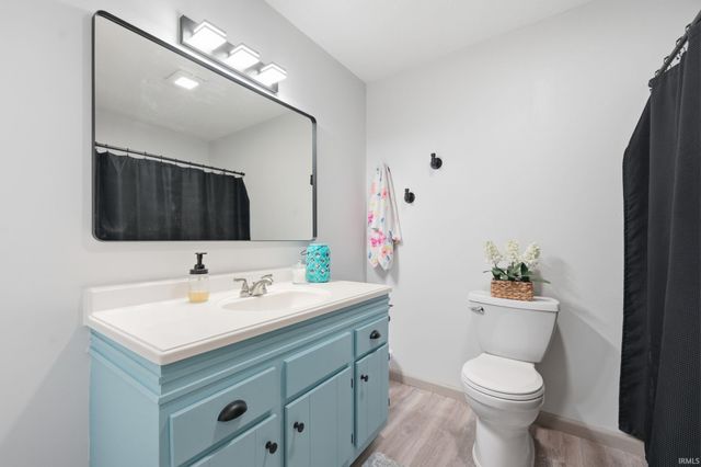 2904 W Moore Road, Muncie, IN 47304