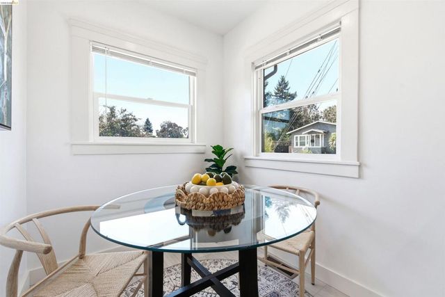 4203 Redding, Oakland, CA 94619
