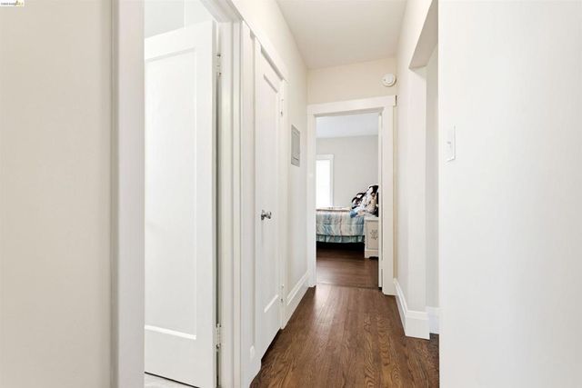 4203 Redding, Oakland, CA 94619