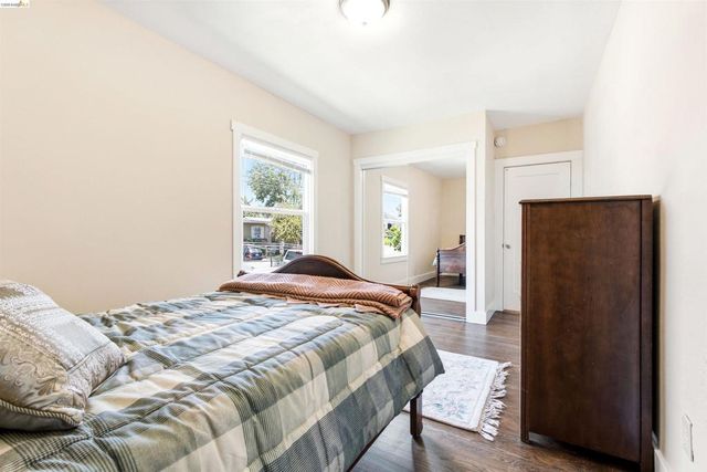 4203 Redding, Oakland, CA 94619