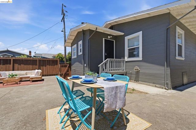 4203 Redding, Oakland, CA 94619