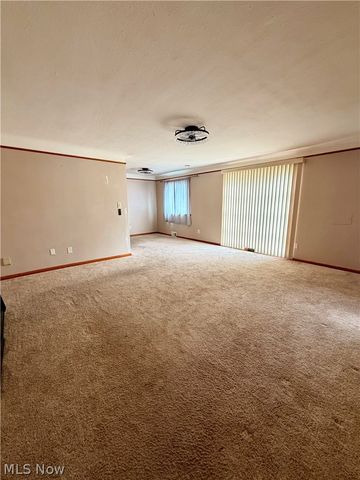 11700 Glamer Drive, Parma, OH 44130