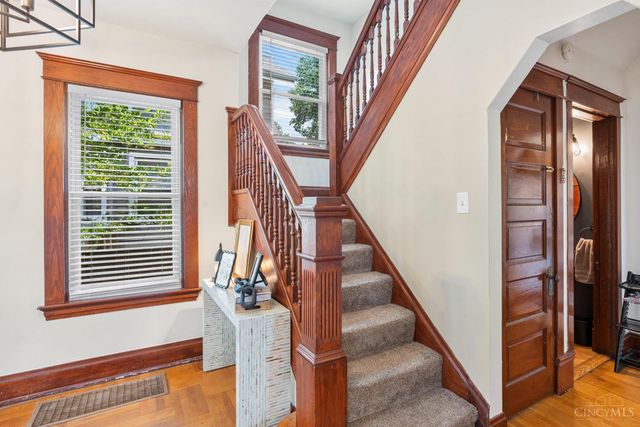 2552 Melrose Avenue, Norwood, OH 45212
