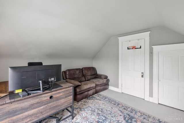 2552 Melrose Avenue, Norwood, OH 45212