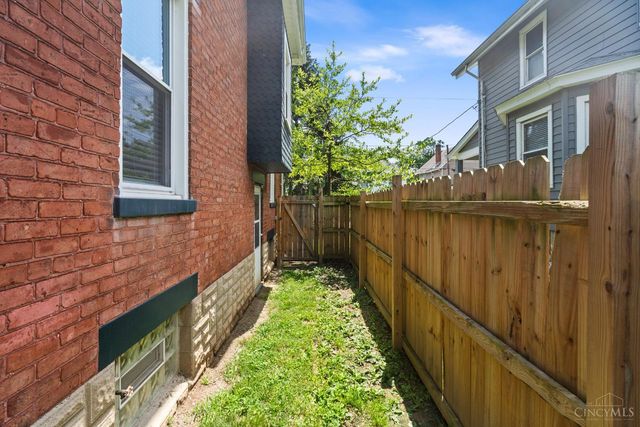 2552 Melrose Avenue, Norwood, OH 45212