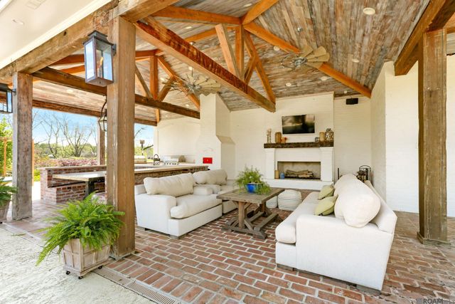 23434 Portwood Ln, Zachary, LA 70791