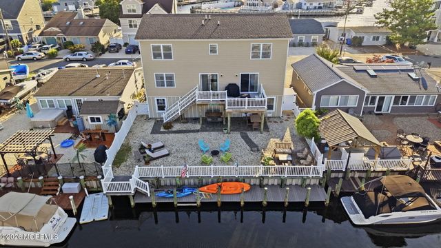 124 Morton Drive, Manahawkin, NJ 08050