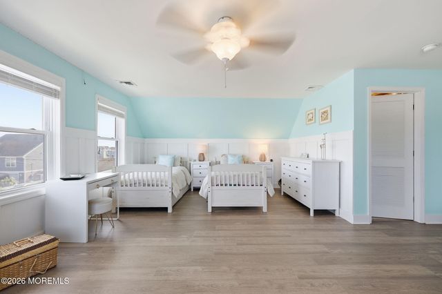 124 Morton Drive, Manahawkin, NJ 08050