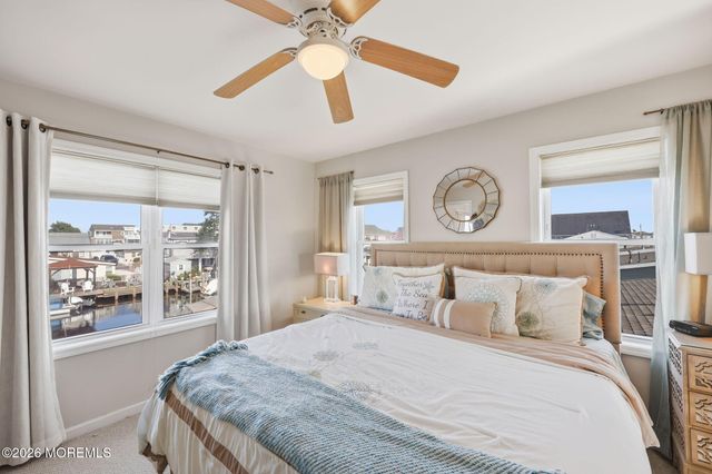 124 Morton Drive, Manahawkin, NJ 08050