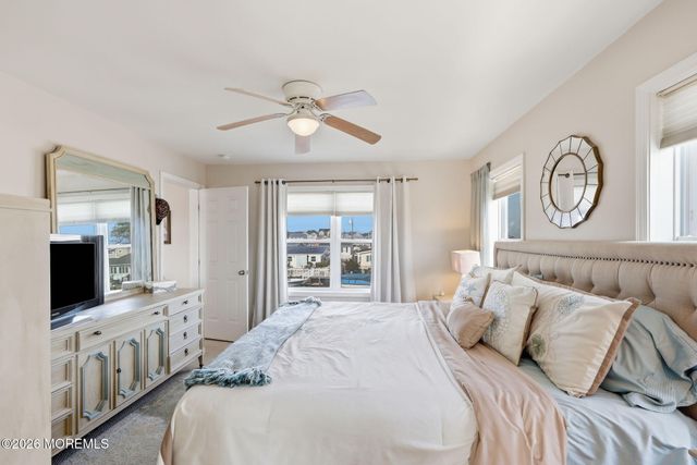 124 Morton Drive, Manahawkin, NJ 08050
