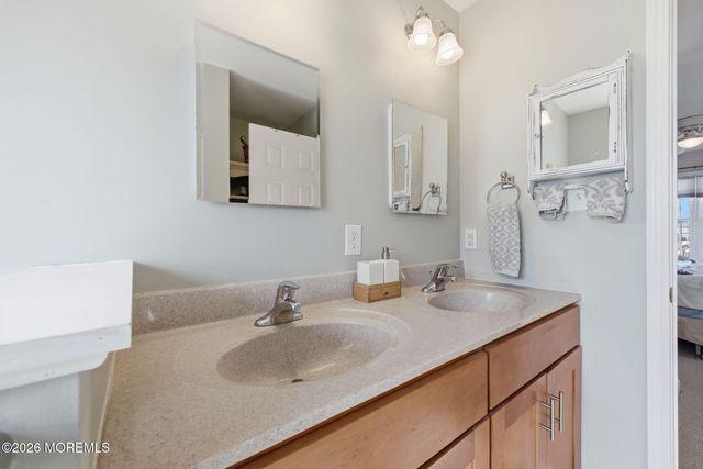 124 Morton Drive, Manahawkin, NJ 08050