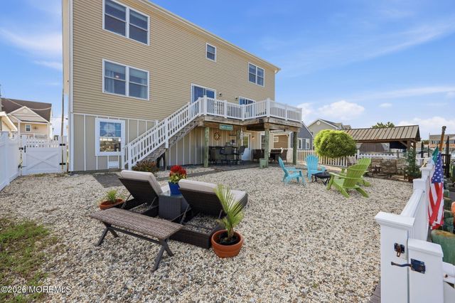 124 Morton Drive, Manahawkin, NJ 08050