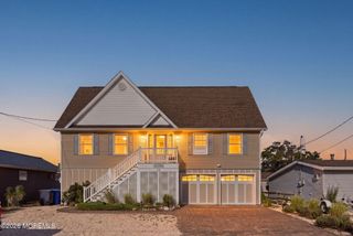 124 Morton Drive, Manahawkin, NJ 08050