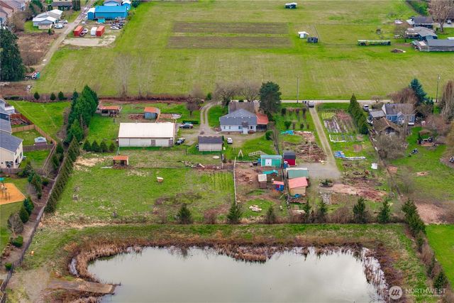 6905 60th St E, Puyallup, WA 98371