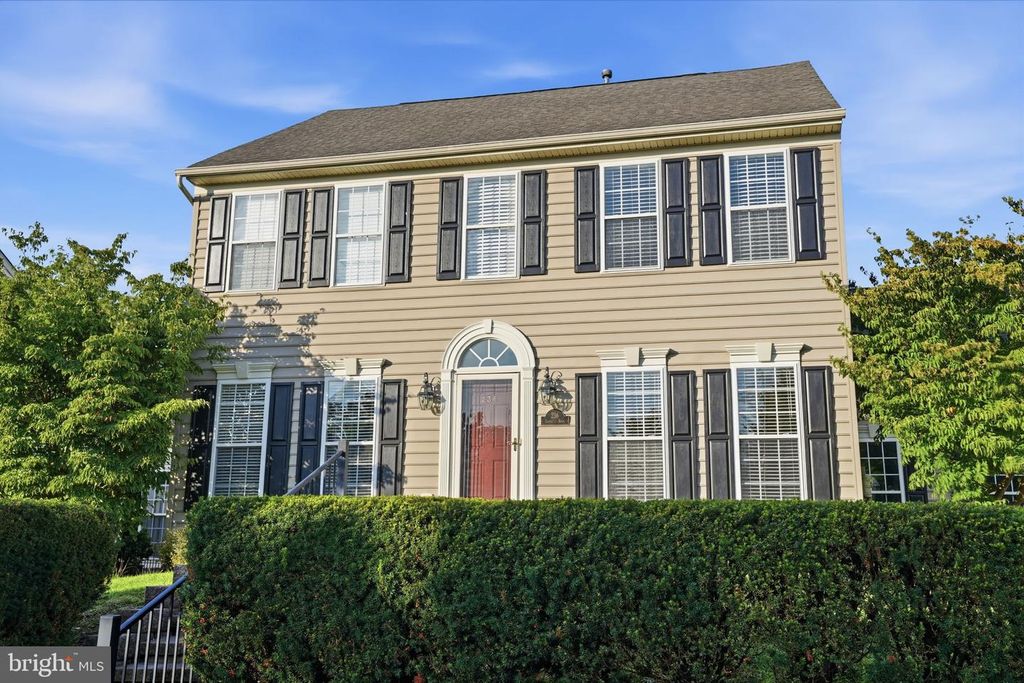 236 BARNHILL RD, PERKASIE, PA 18944 — exterior