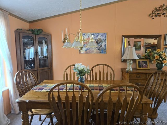 1533 Waverly Road, Jeffersonville, IN 47130