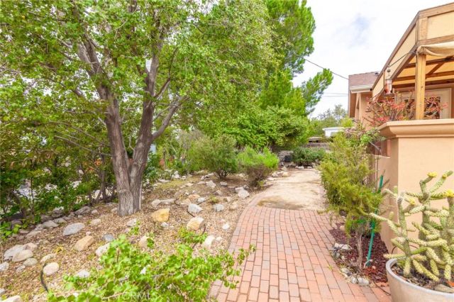 10424 Tujunga Canyon, Tujunga, CA 91042