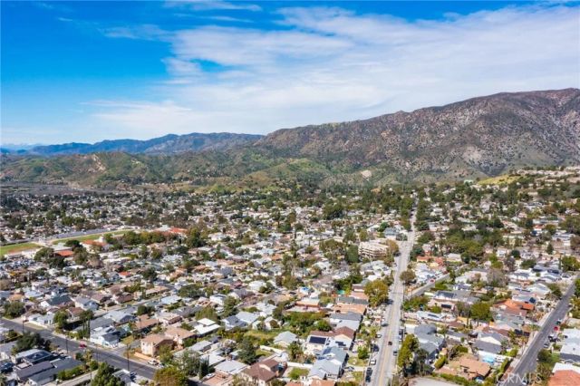 10424 Tujunga Canyon, Tujunga, CA 91042