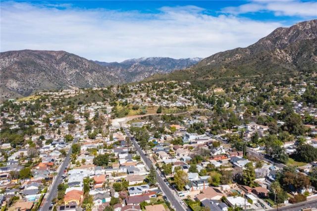 10424 Tujunga Canyon, Tujunga, CA 91042