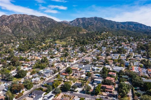 10424 Tujunga Canyon, Tujunga, CA 91042