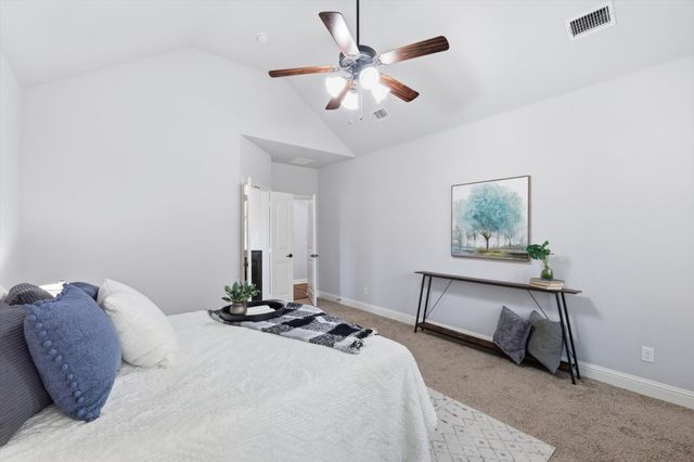 5204 Cross Plains Court, Fort Worth, TX 76126