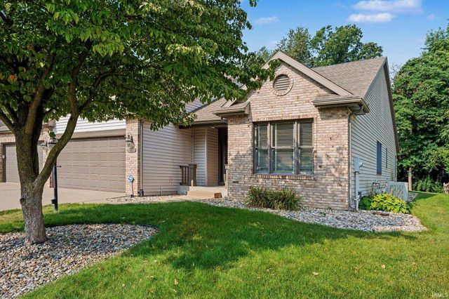 1551 Stone Court, Elkhart, IN 46514