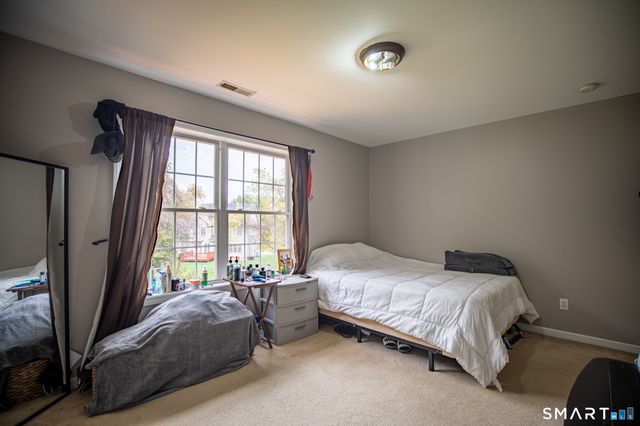 24 Macktown Road, Windsor, CT 06095