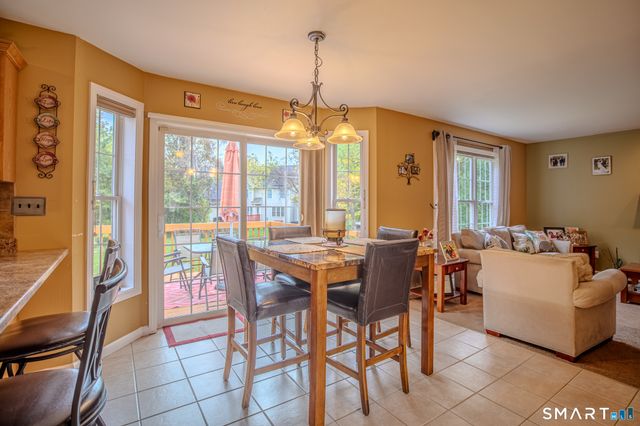 24 Macktown Road, Windsor, CT 06095