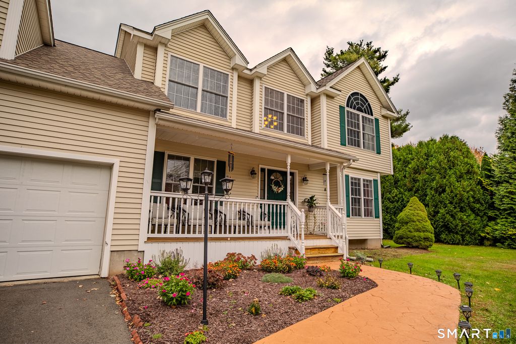 24 Macktown Road, Windsor, CT 06095