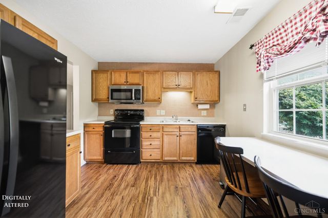 10506 West Road, Harrison, OH 45030