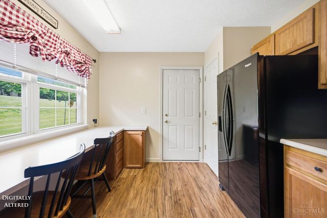 10506 West Road, Harrison, OH 45030